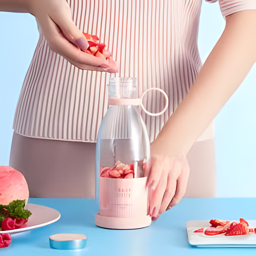 Portable Mini Juicer Blender – USB Rechargeable Multifunction Electric Smoothie Maker
